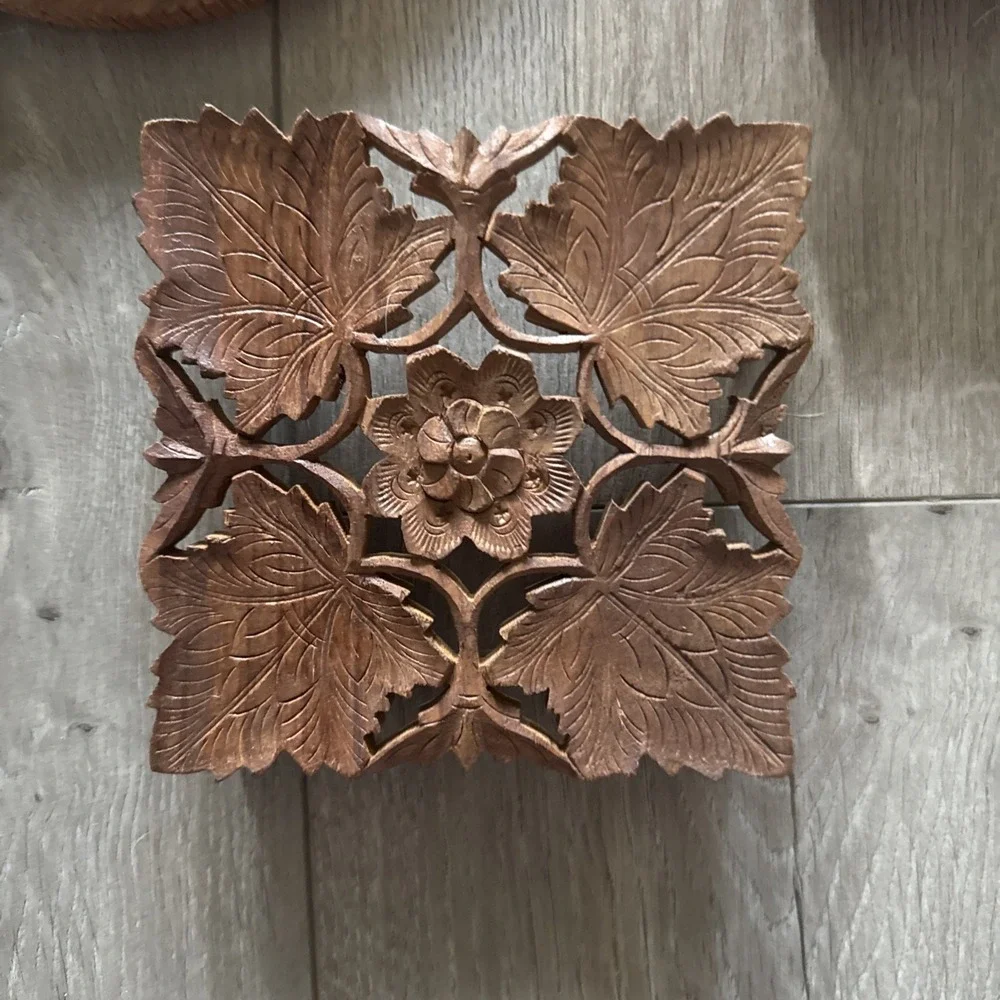 Vintage‎ Set of 2 Handcarved Wooden Trivets from India *read